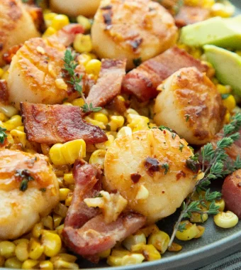 HexClad’s Seared Garlic Scallops with Butter Corn, Bacon and Avocado