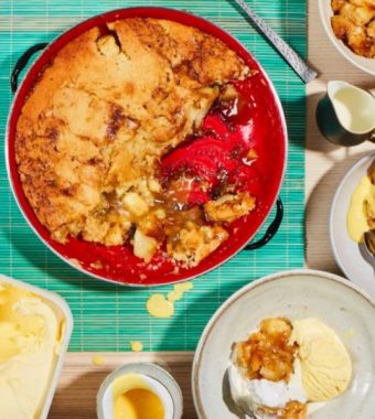 Toffee apple self saucing pudding